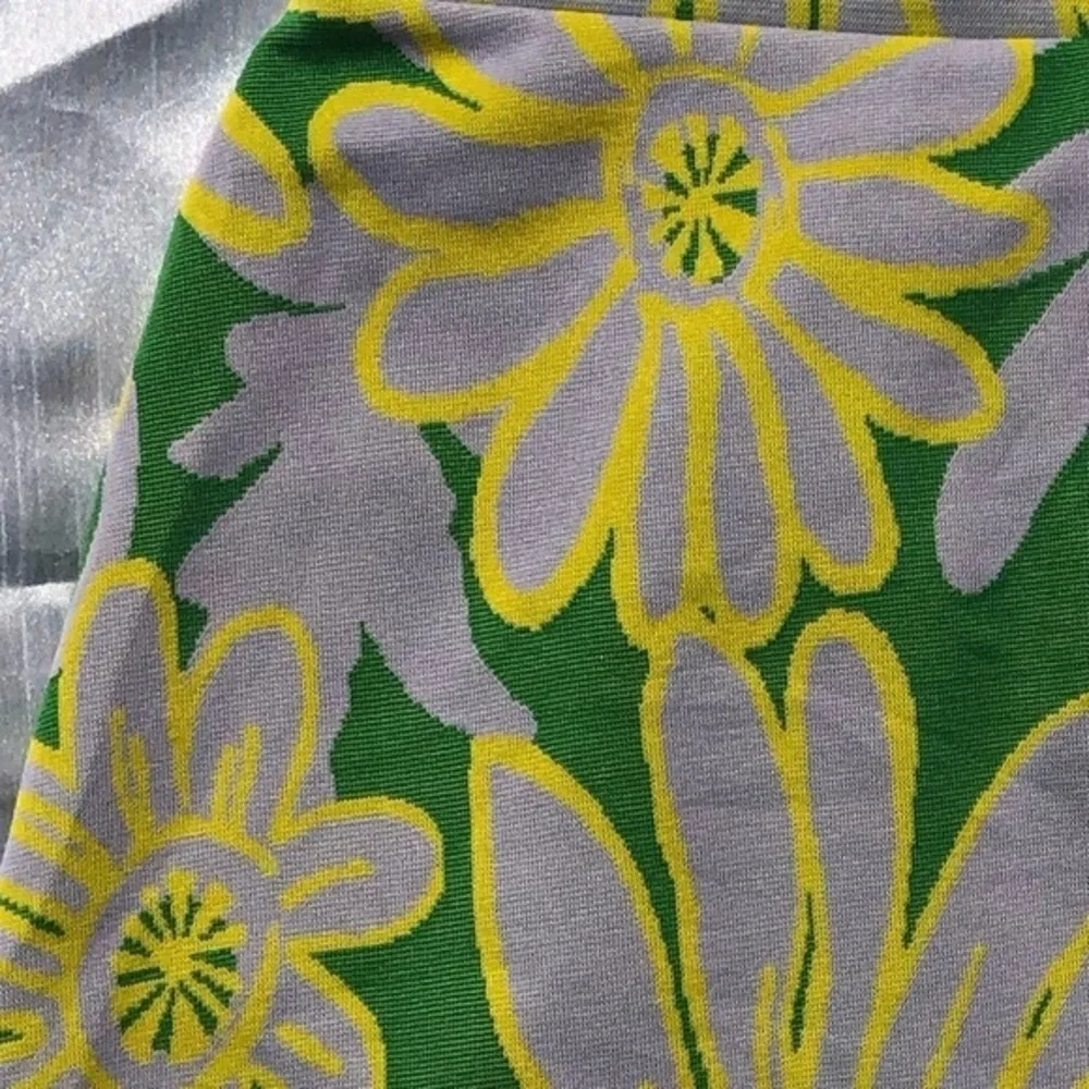 Zara Floral Mini Skirt Size Medium